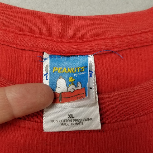 Vintage Snoopy T-Shirt Mens Size XL Red USA 4th of July Y2K Short Sleeve Peanuts - Picture 4 of 9